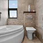 Luxury 110m From The Sea, Balluta Bay, شقة *