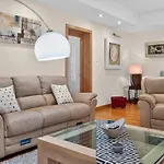 Luxury 110m From The Sea, Balluta Bay, *