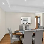 Luxury 110m From The Sea, Balluta Bay, *