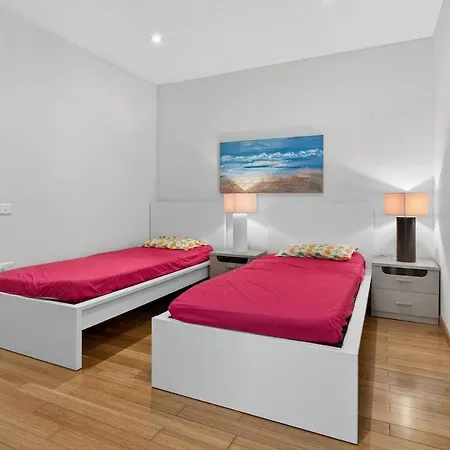 شقة Luxury 110m From The Sea, Balluta Bay,