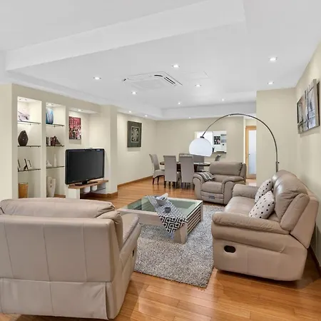 Apartament Luxury 110m From The Sea, Balluta Bay,
